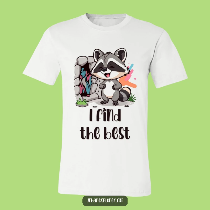 Funny Raccoon Street Art T-Shirt: Cheeky primate and mural, ideal funny gift for artists